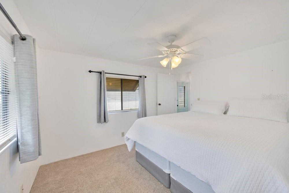 Image 8 of 28 For 423 Martin Drive