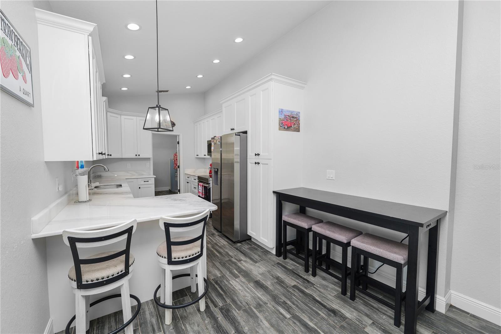 Image 14 of 43 For 113 Mckean Street