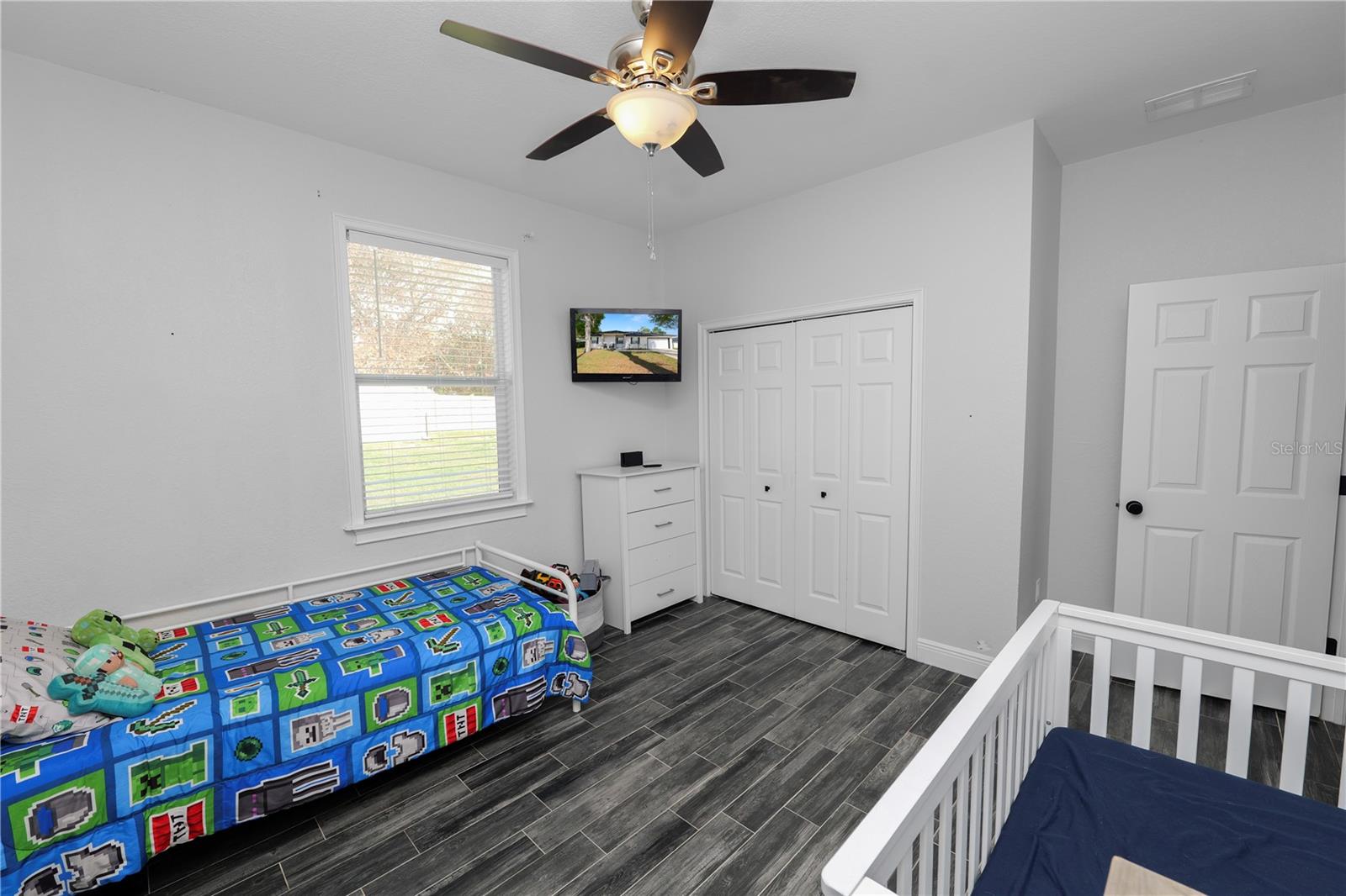 Image 25 of 43 For 113 Mckean Street