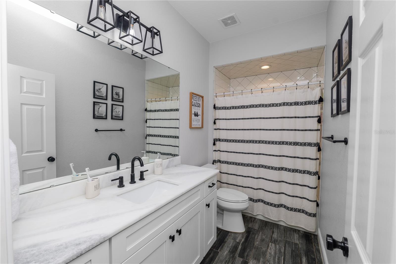 Image 27 of 43 For 113 Mckean Street