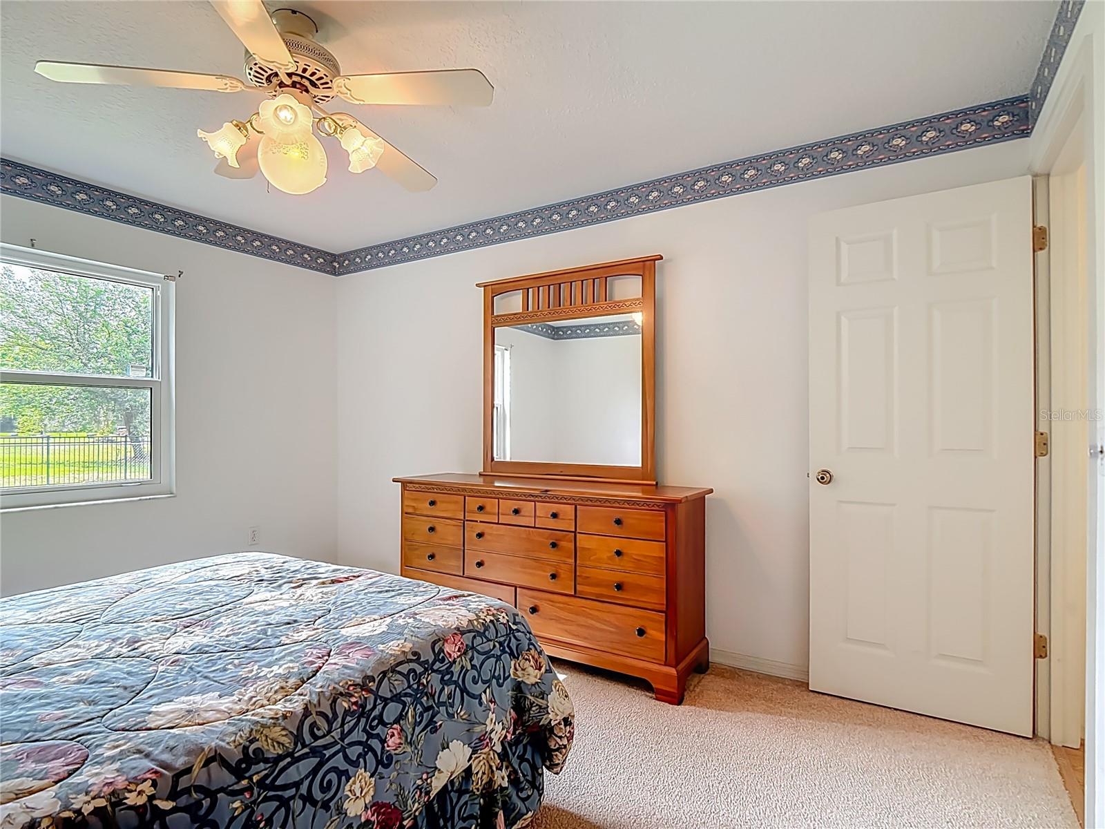 Image 32 of 49 For 5926 Buck Run Drive