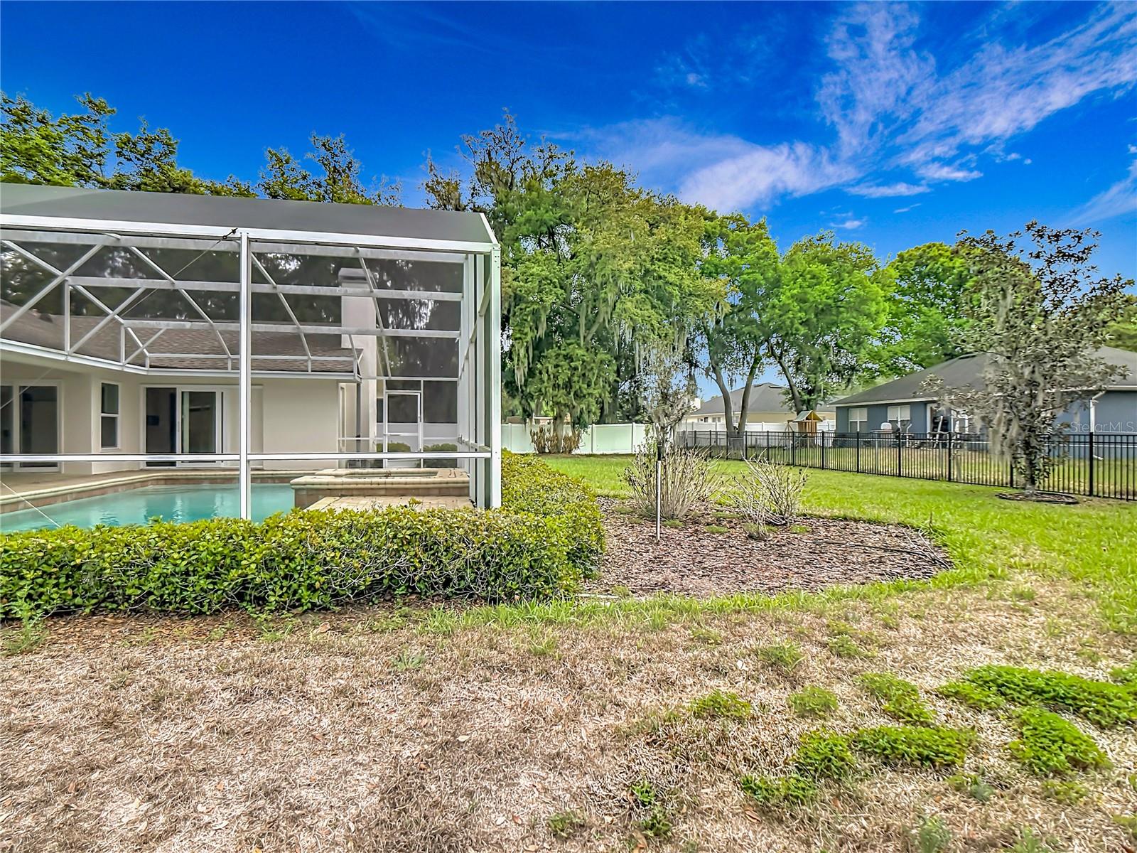 Image 38 of 49 For 5926 Buck Run Drive