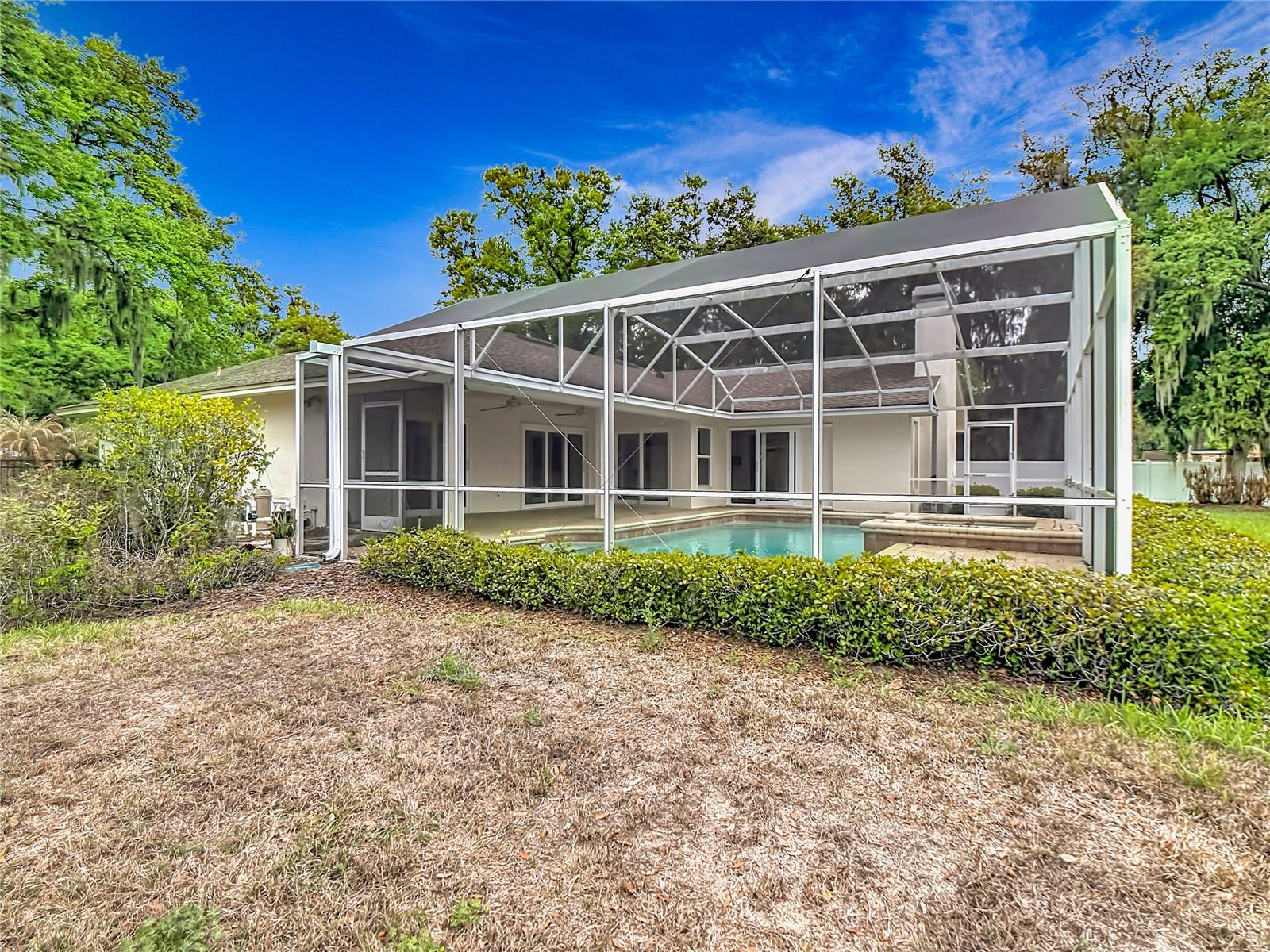 Image 39 of 49 For 5926 Buck Run Drive