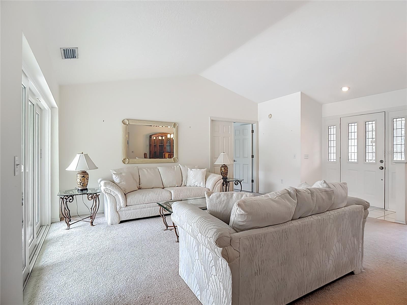 Image 4 of 49 For 5926 Buck Run Drive