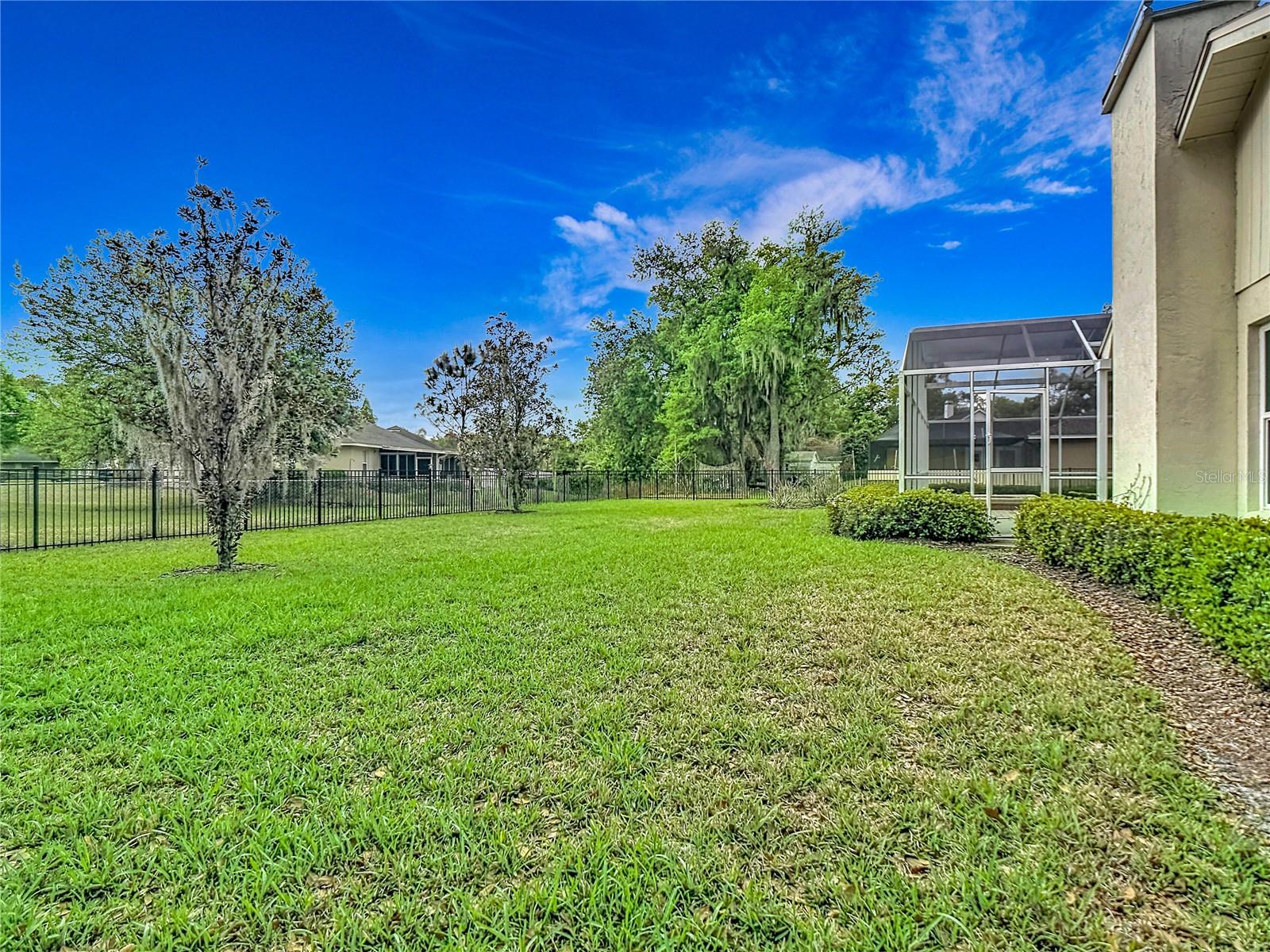 Image 40 of 49 For 5926 Buck Run Drive