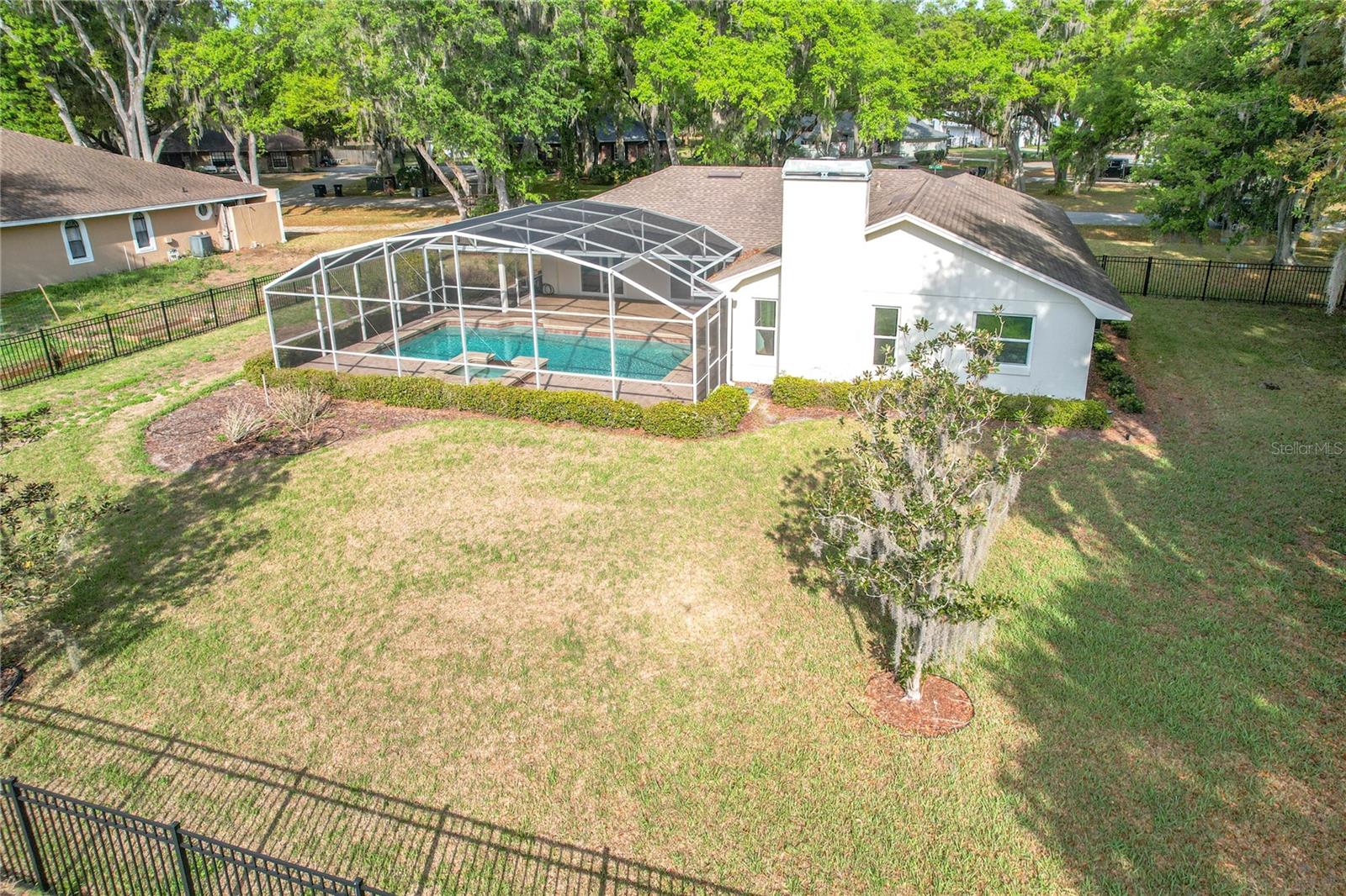 Image 42 of 49 For 5926 Buck Run Drive