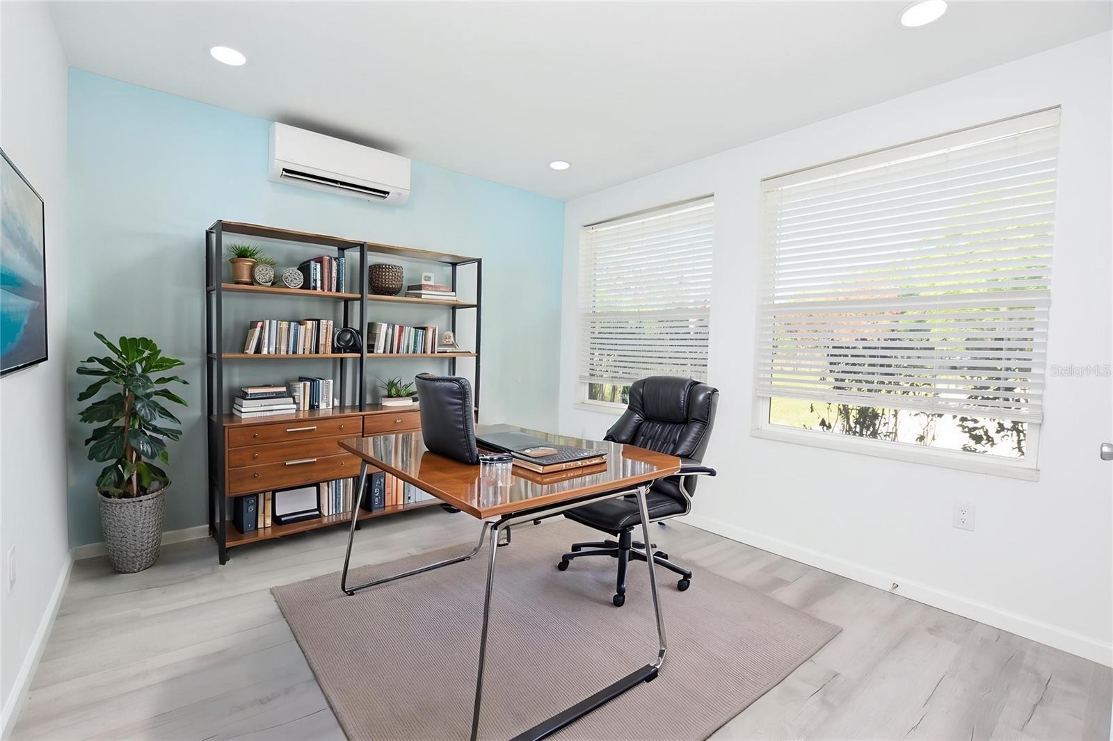 Image 25 of 44 For 3032 Spirit Lake Drive