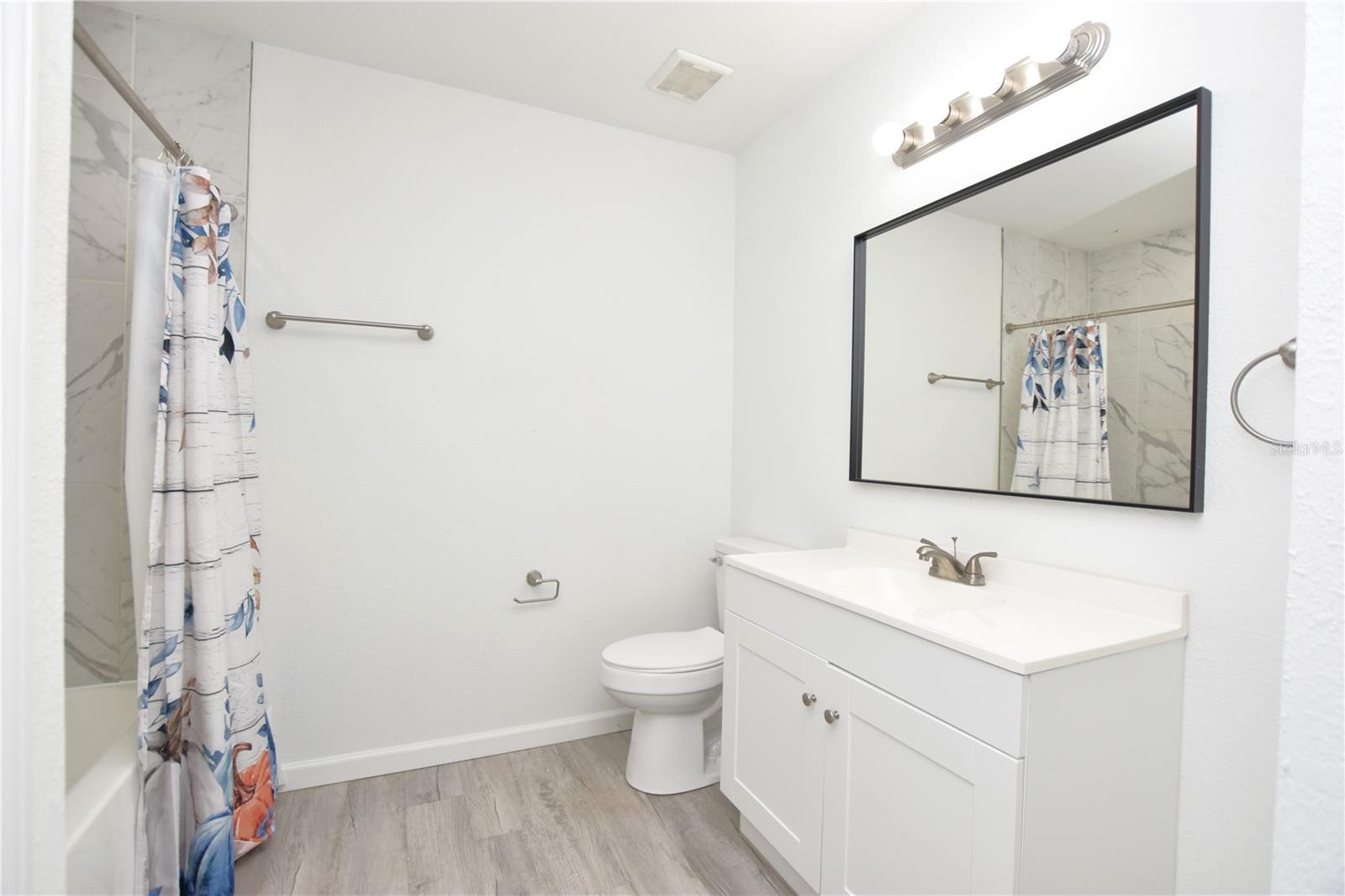 Image 28 of 44 For 3032 Spirit Lake Drive