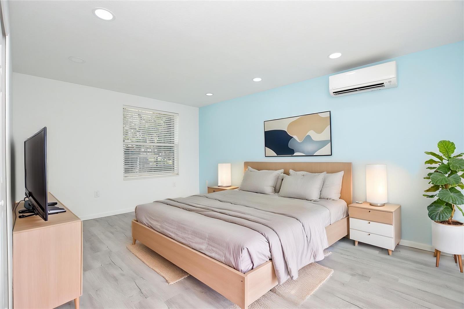 Image 32 of 44 For 3032 Spirit Lake Drive