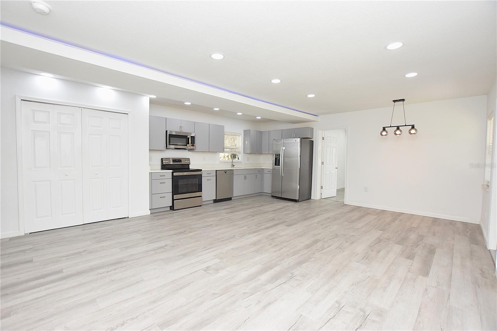 Image 35 of 44 For 3032 Spirit Lake Drive