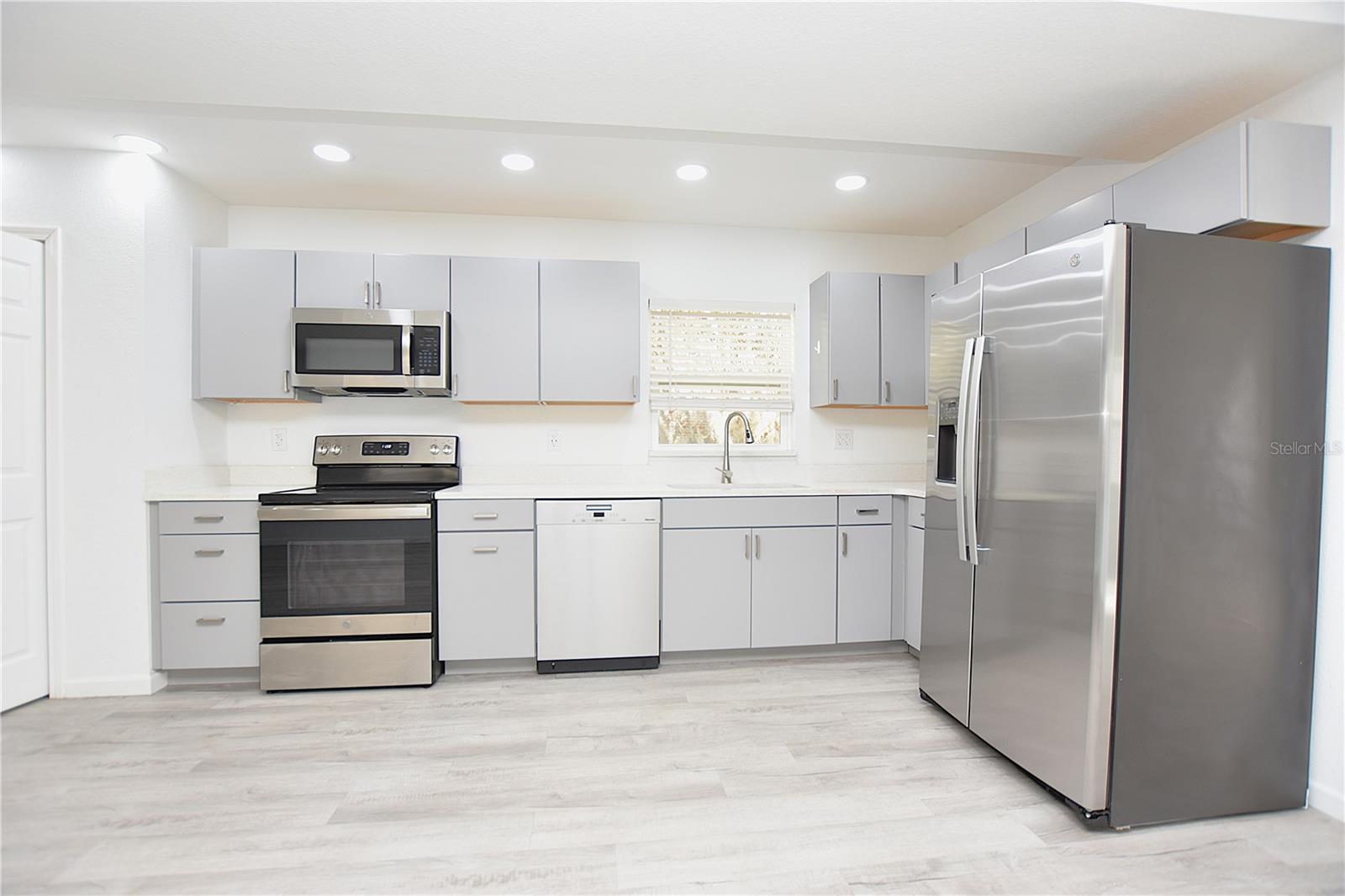 Image 8 of 44 For 3032 Spirit Lake Drive