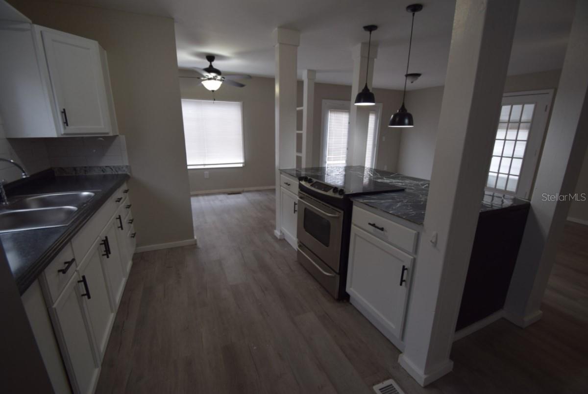 Image 15 of 24 For 3134 Skyview Drive