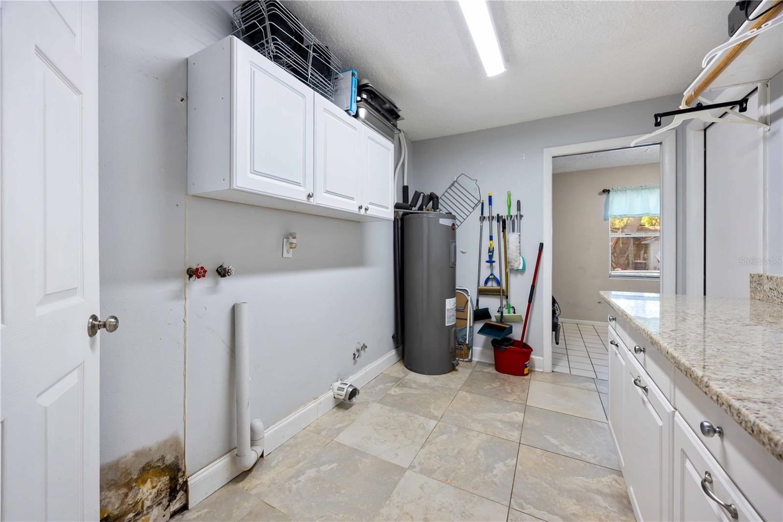 Image 19 of 43 For 1035 Old Polk City Road