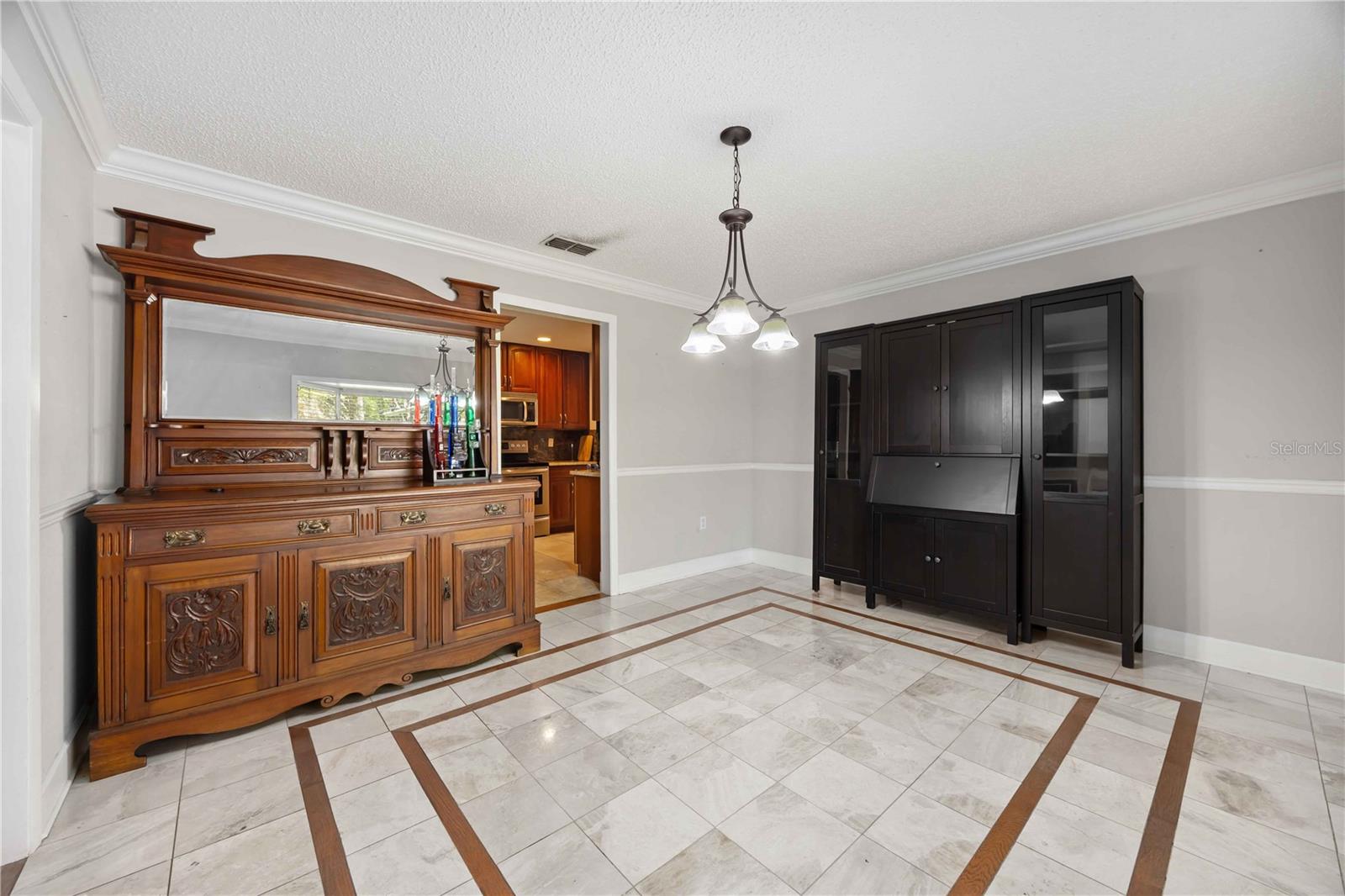 Image 7 of 43 For 1035 Old Polk City Road