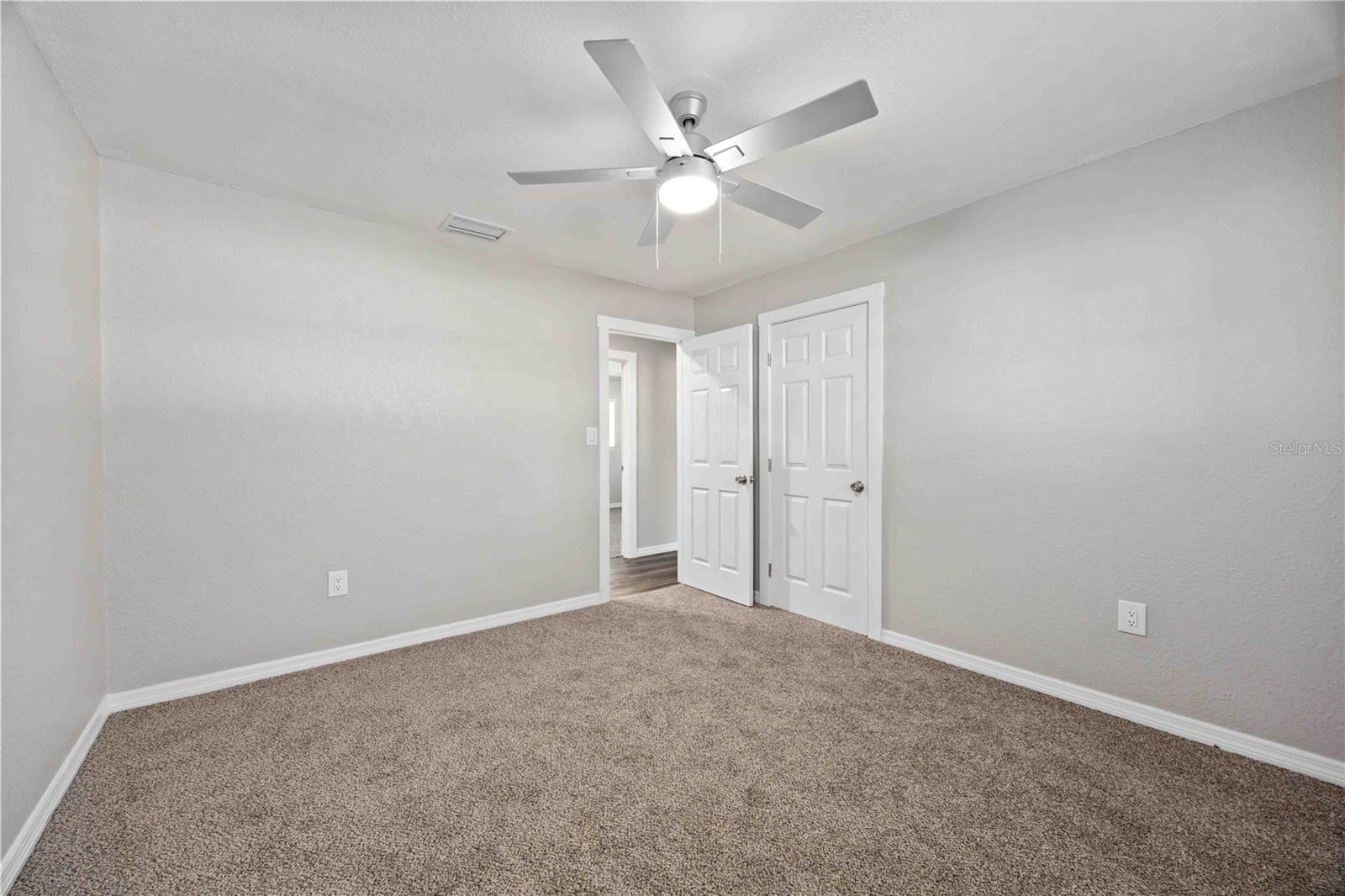 Image 21 of 39 For 1432 Banana Road