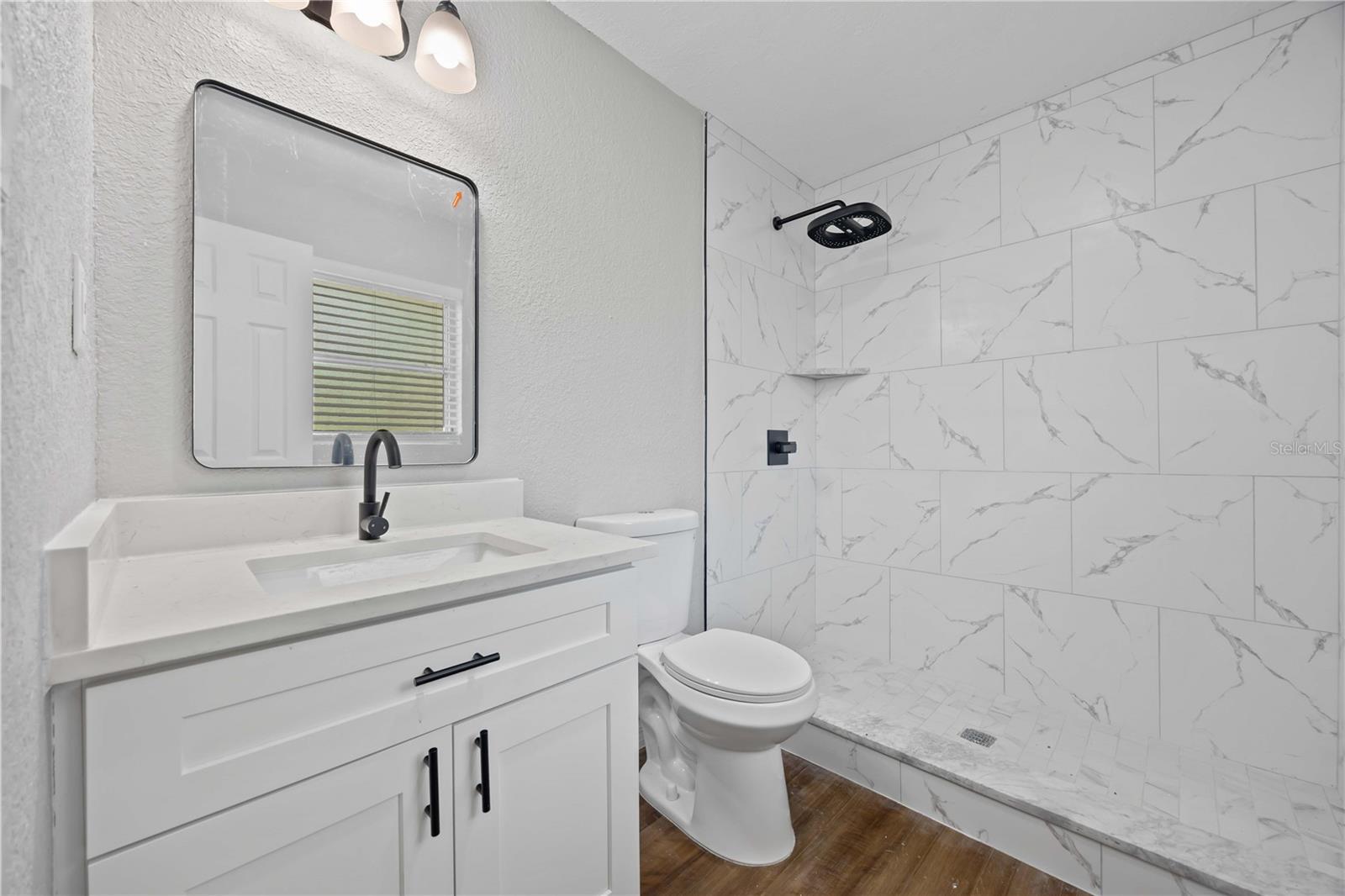 Image 24 of 39 For 1432 Banana Road