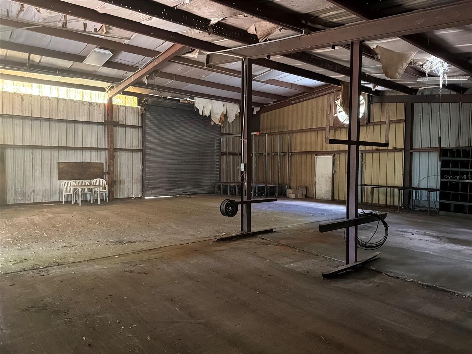 Image 33 of 39 For 1432 Banana Road