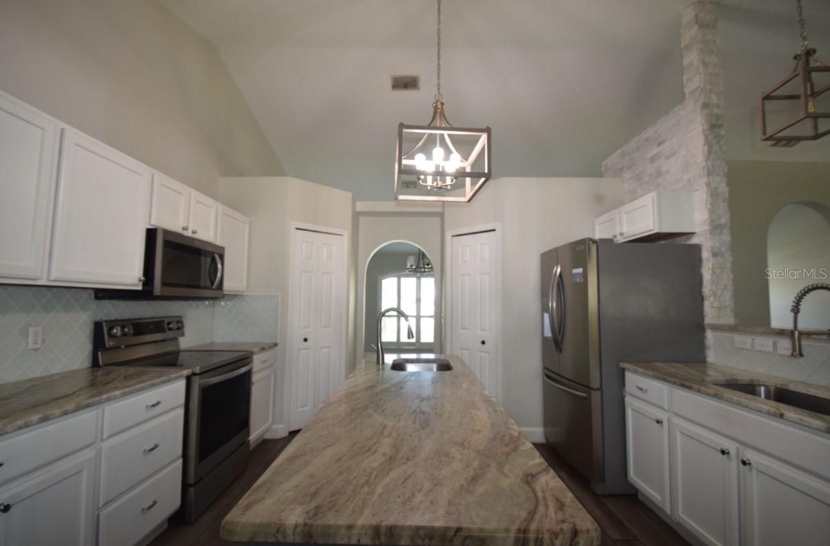 Image 5 of 30 For 241 Pine Shadow Lane