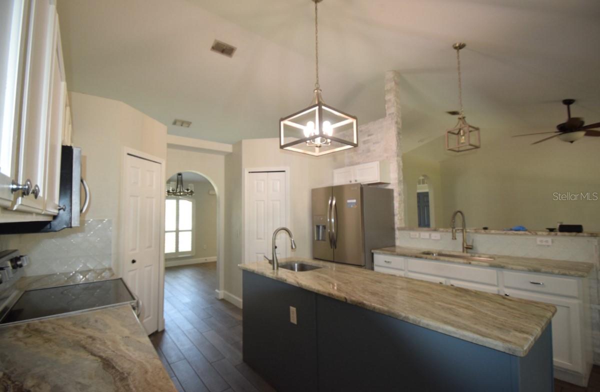 Image 6 of 30 For 241 Pine Shadow Lane