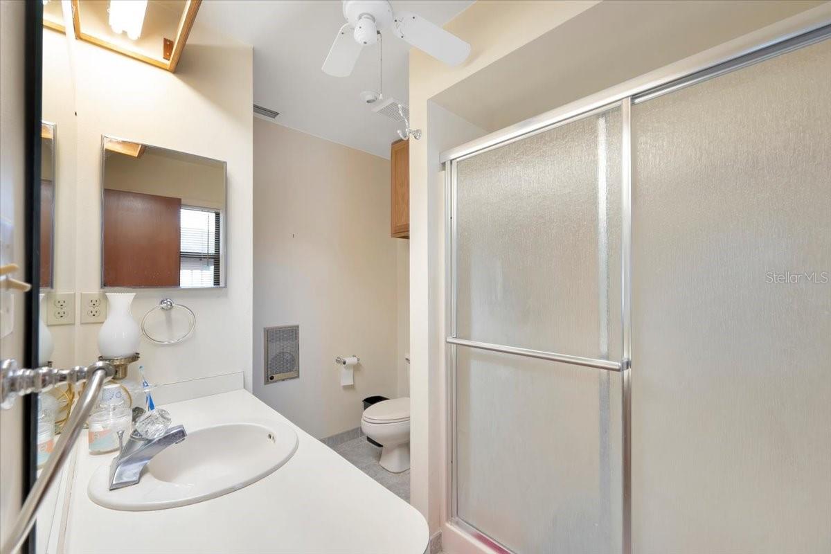 Image 19 of 41 For 711 W Frederick Ave