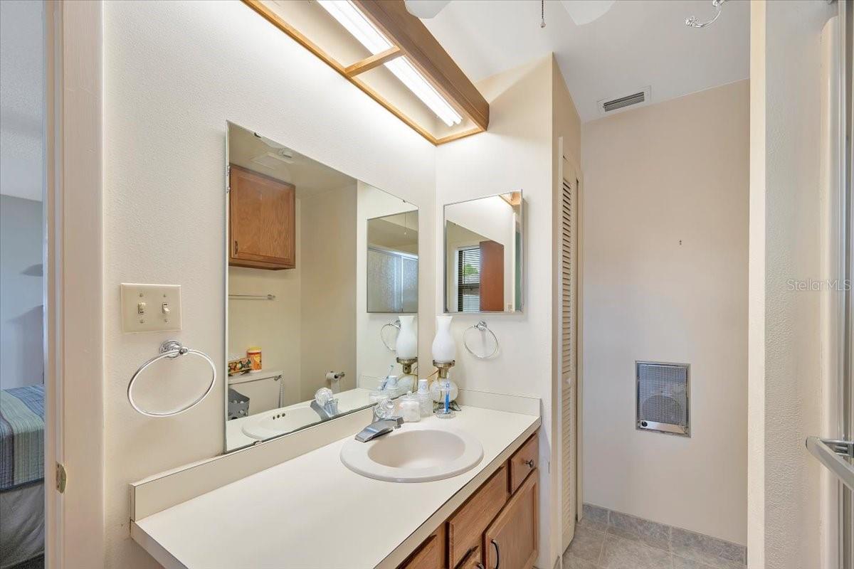 Image 20 of 41 For 711 W Frederick Ave