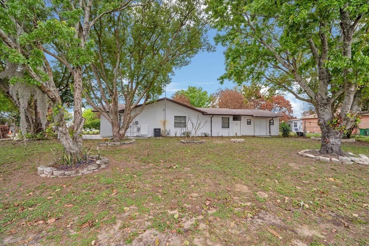 Image 4 of 41 For 711 W Frederick Ave