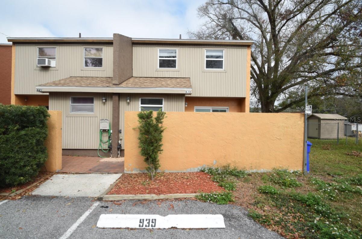 Details for 939 Castle Way, LAKELAND, FL 33803