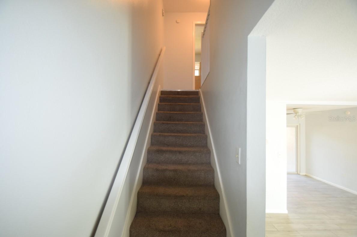 Image 23 of 25 For 939 Castle Way