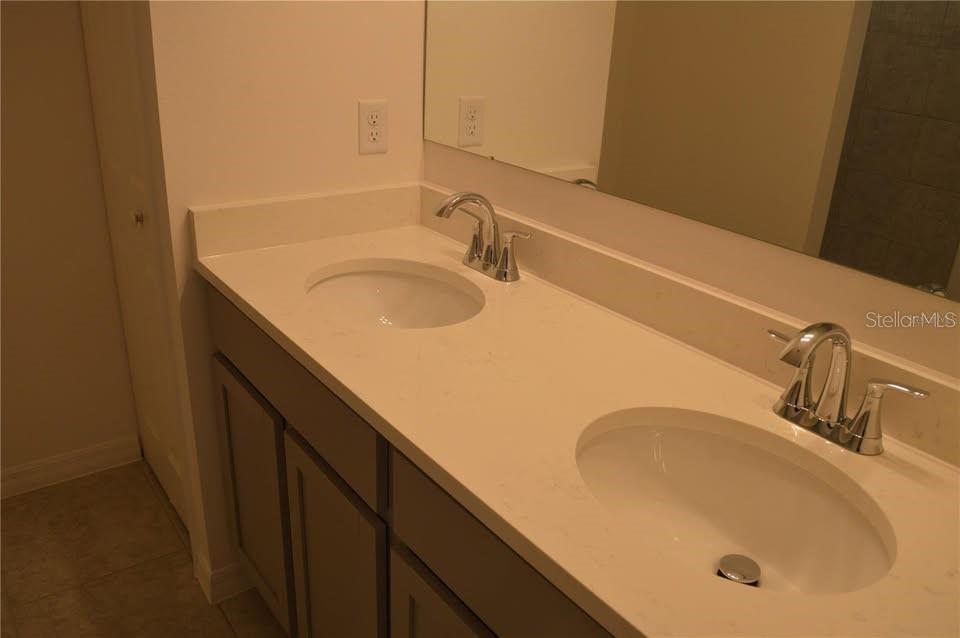 Image 6 of 7 For 3619 Majestic Drive