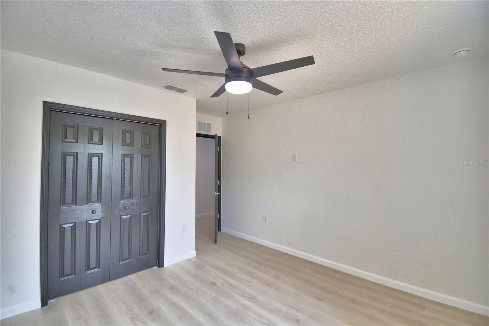 Image 37 of 46 For 2264 Longbottom Road