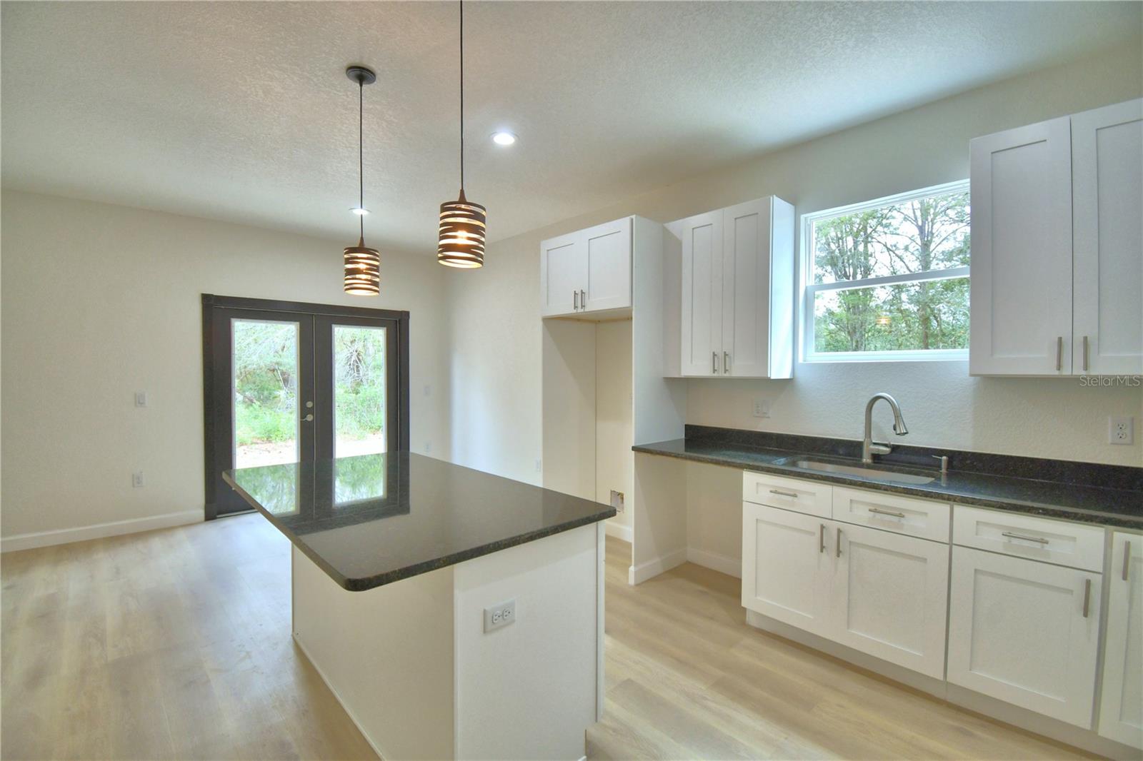 Image 9 of 46 For 2264 Longbottom Road