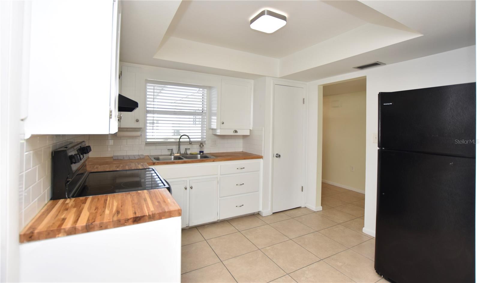 Image 5 of 32 For 3535 Amity Avenue 3535