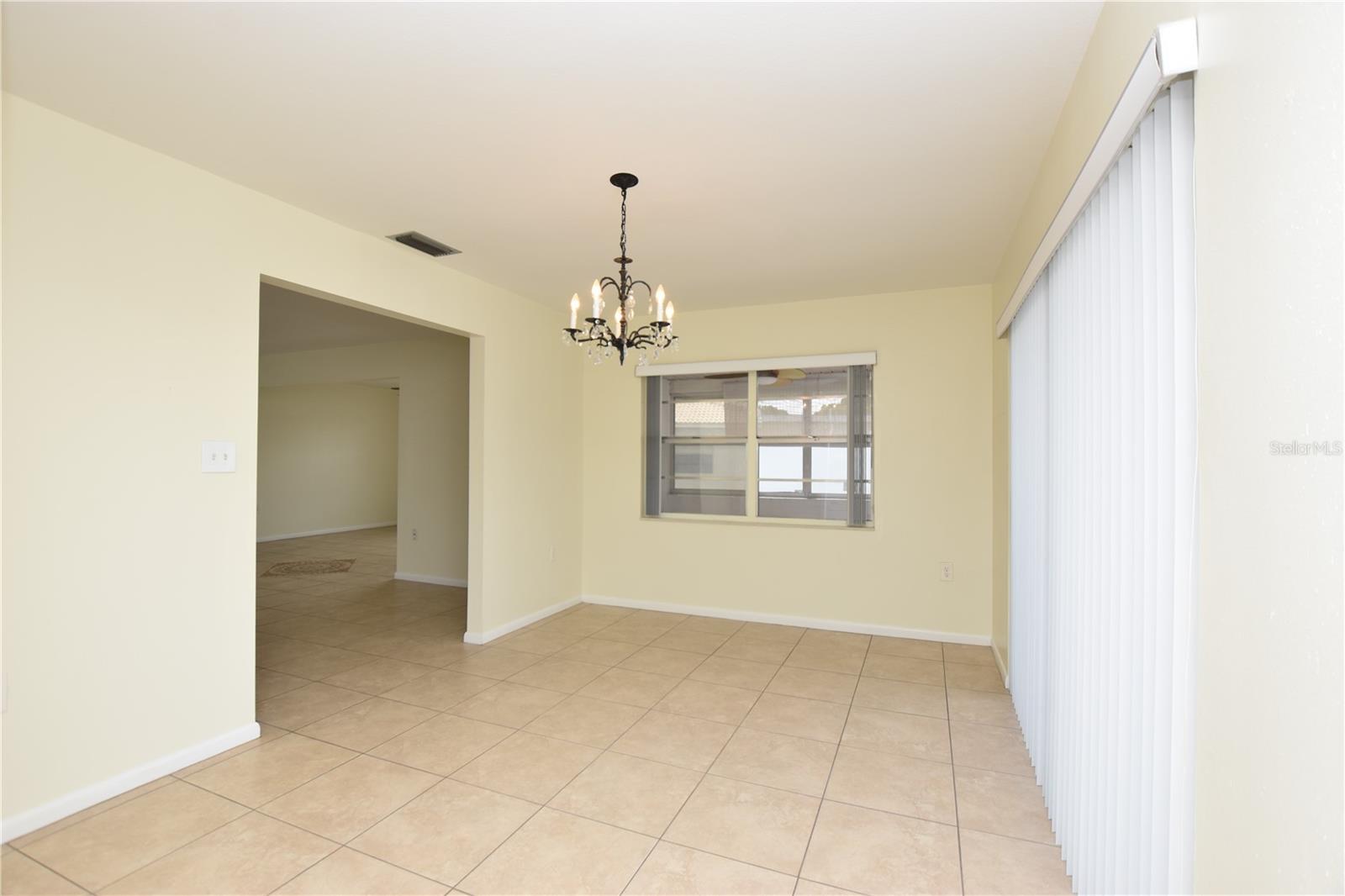 Image 7 of 32 For 3535 Amity Avenue 3535