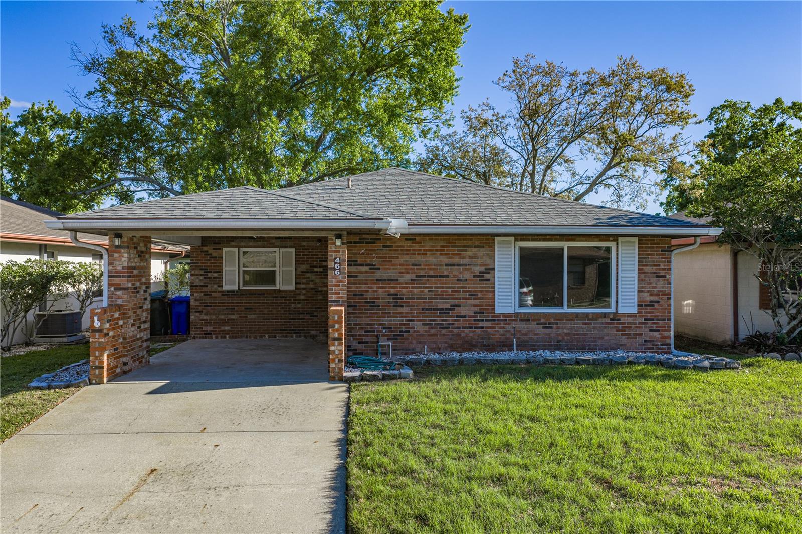 Image 2 of 33 For 466 Lake Carolyn Circle