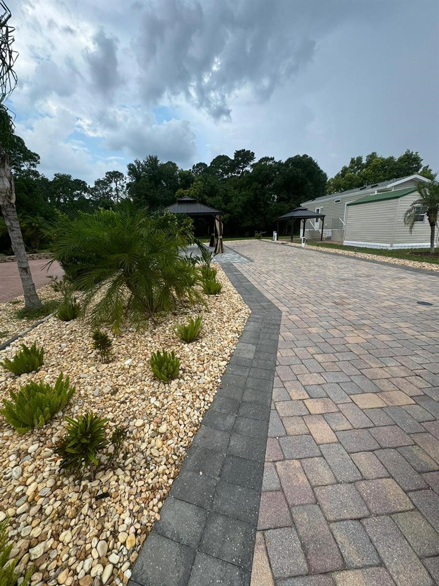 Image 4 of 11 For 16532 Sunshine Avenue