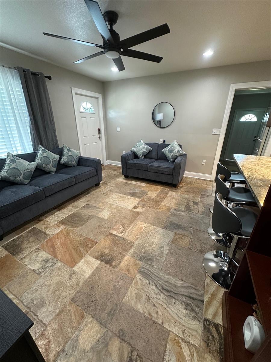 Image 3 of 9 For 718 Strain Boulevard