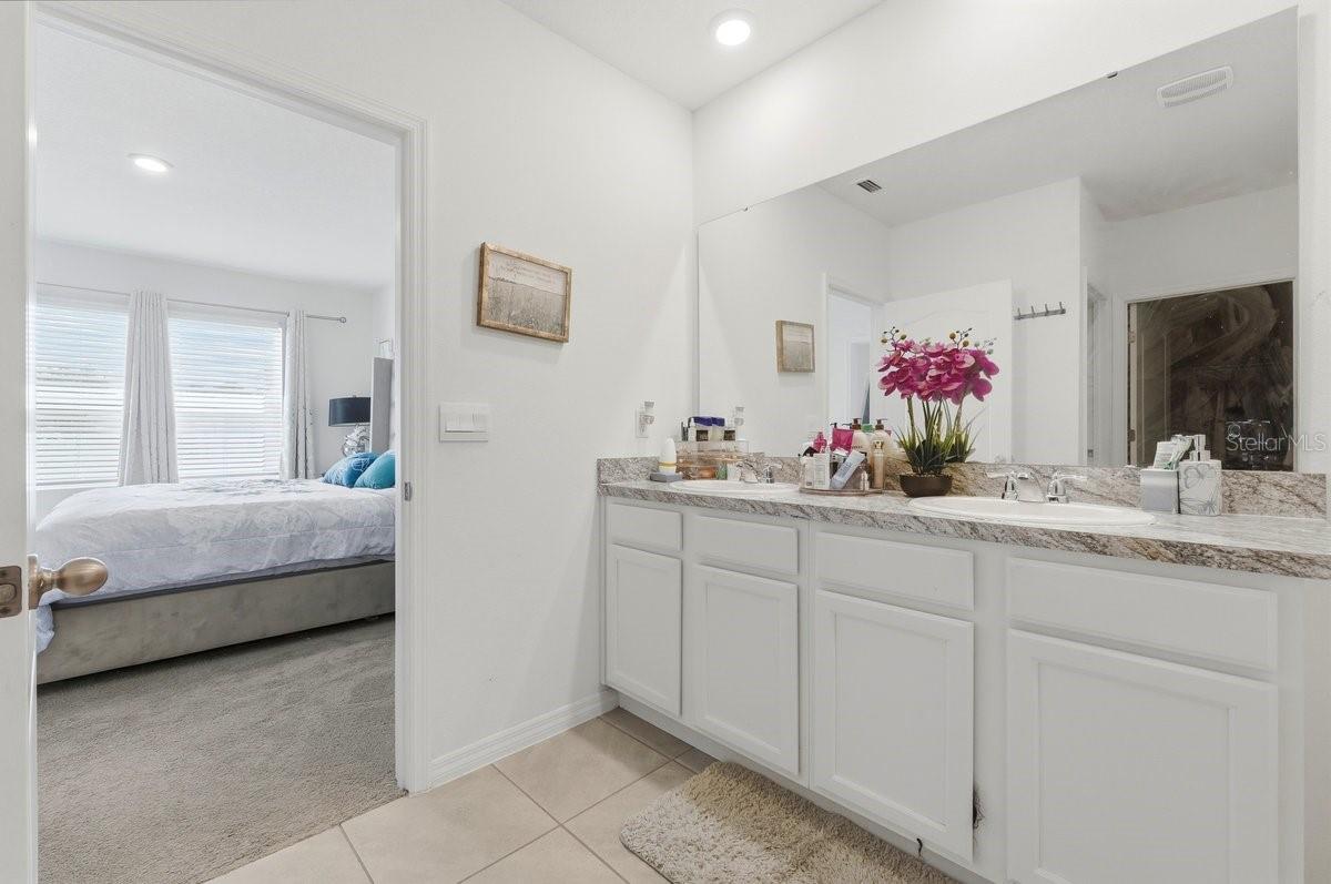 Image 15 of 36 For 807 Auburn Grove Court