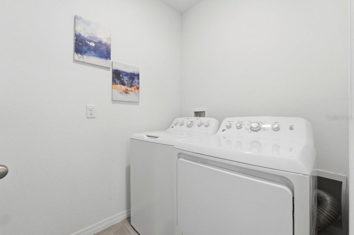 Image 24 of 36 For 807 Auburn Grove Court