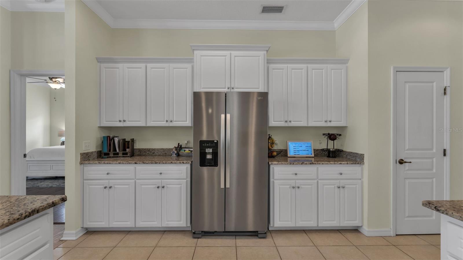 Image 20 of 62 For 6764 High Knoll Drive