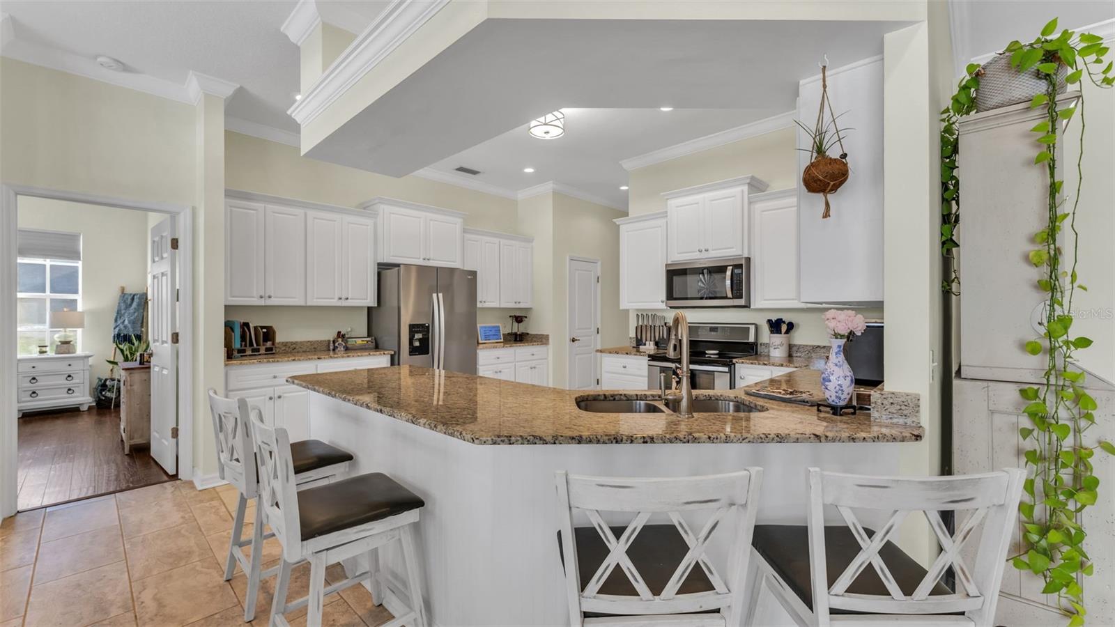 Image 21 of 62 For 6764 High Knoll Drive