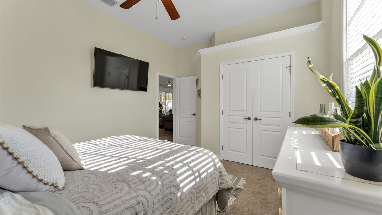 Image 35 of 62 For 6764 High Knoll Drive