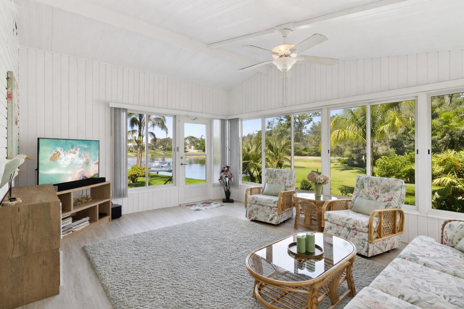 Image 28 of 44 For 8568 Breeze Hill Drive