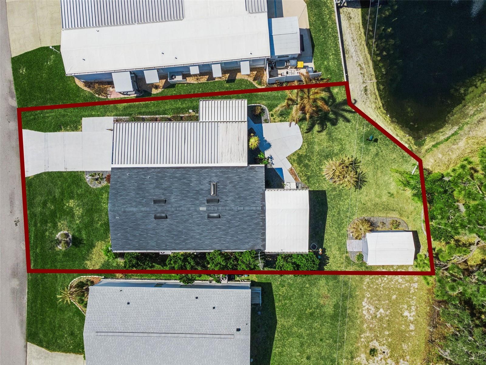 Image 31 of 44 For 8568 Breeze Hill Drive