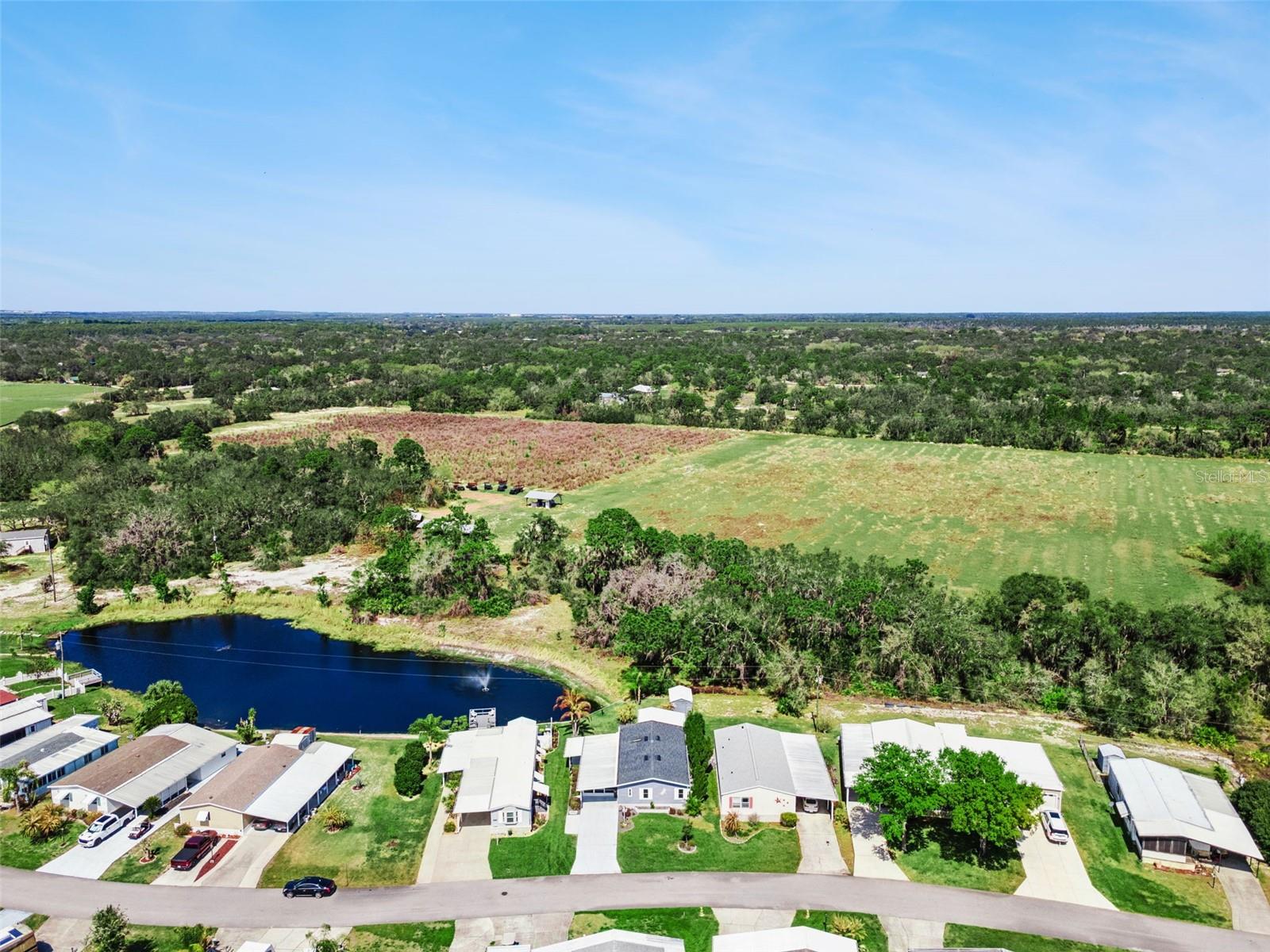 Image 36 of 44 For 8568 Breeze Hill Drive