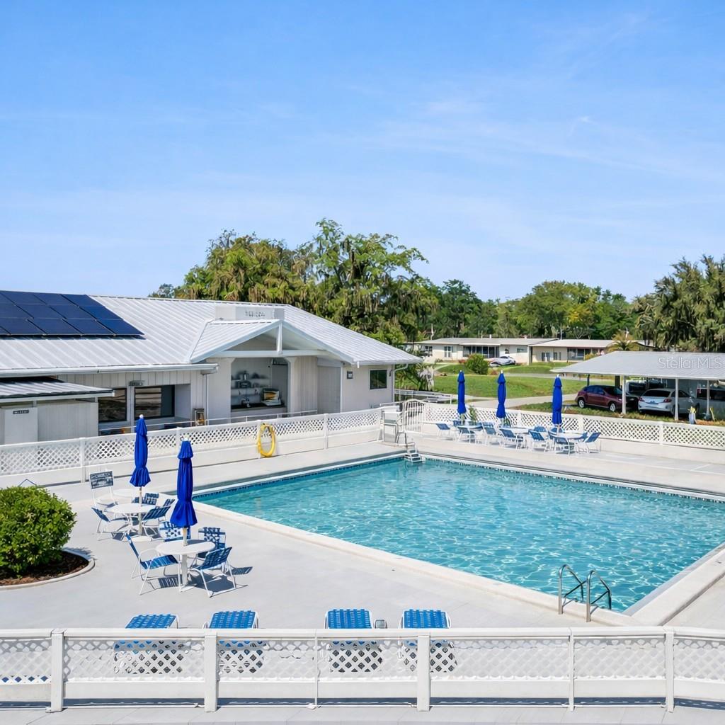 Image 37 of 44 For 8568 Breeze Hill Drive