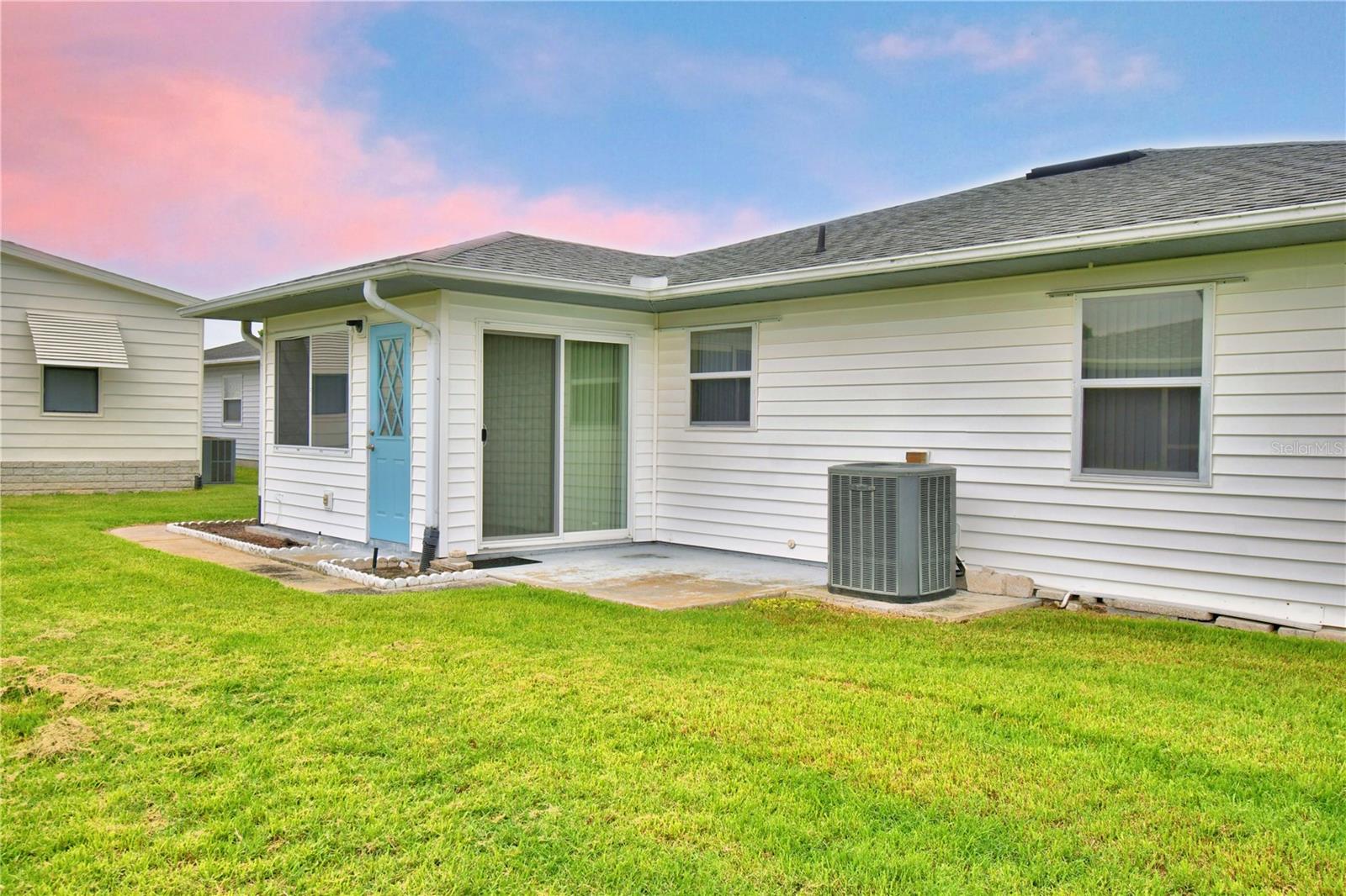 Image 49 of 58 For 1690 Colonnades Circle N