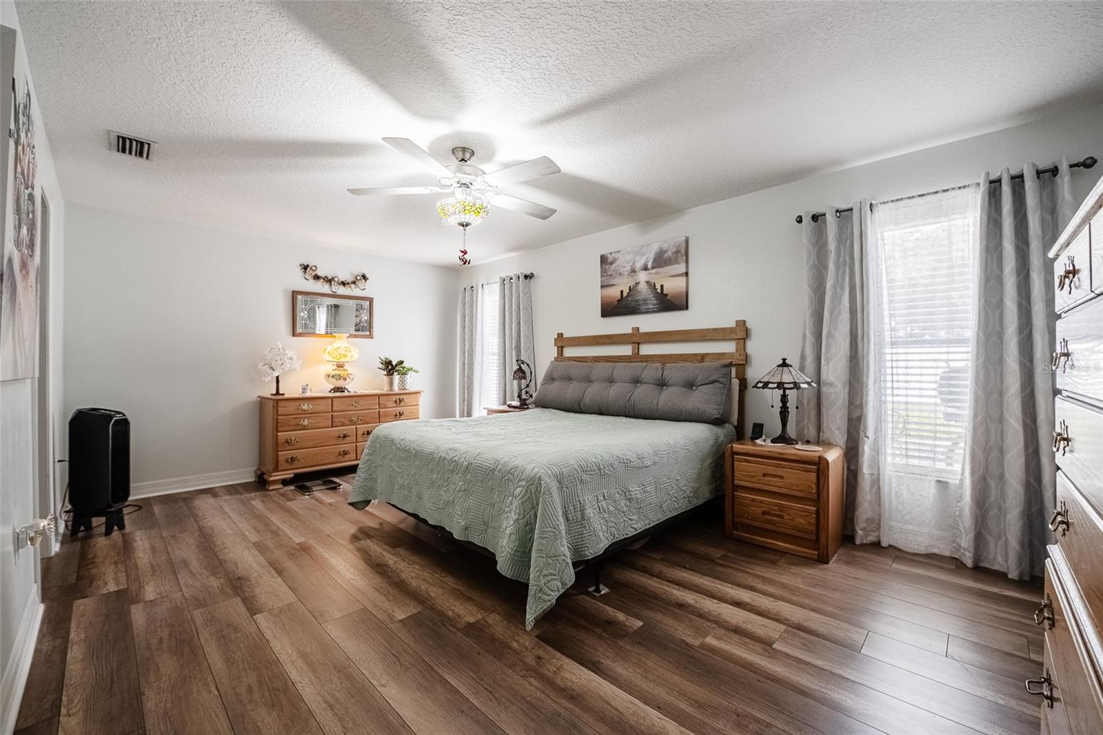 Image 12 of 35 For 2200 Blackwood Drive