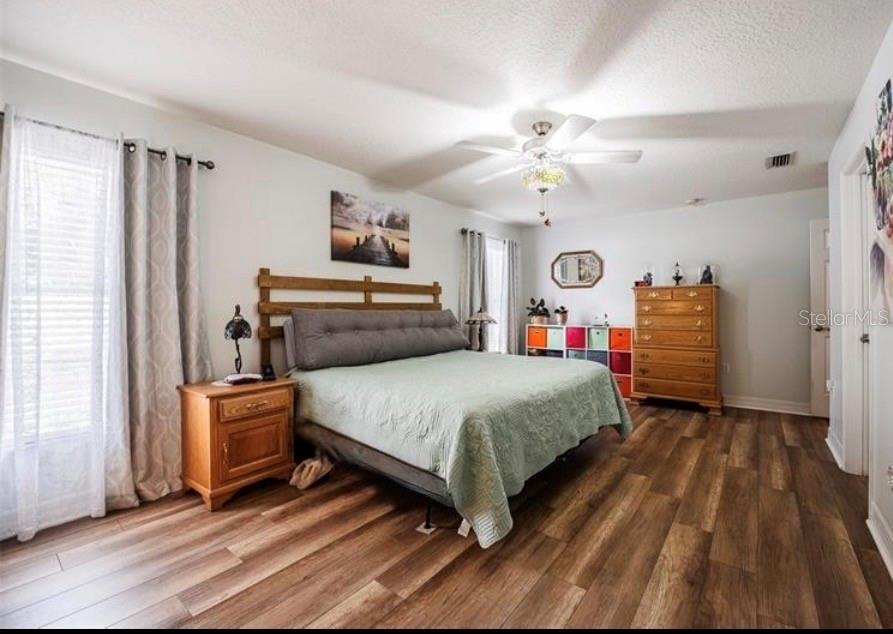 Image 13 of 35 For 2200 Blackwood Drive