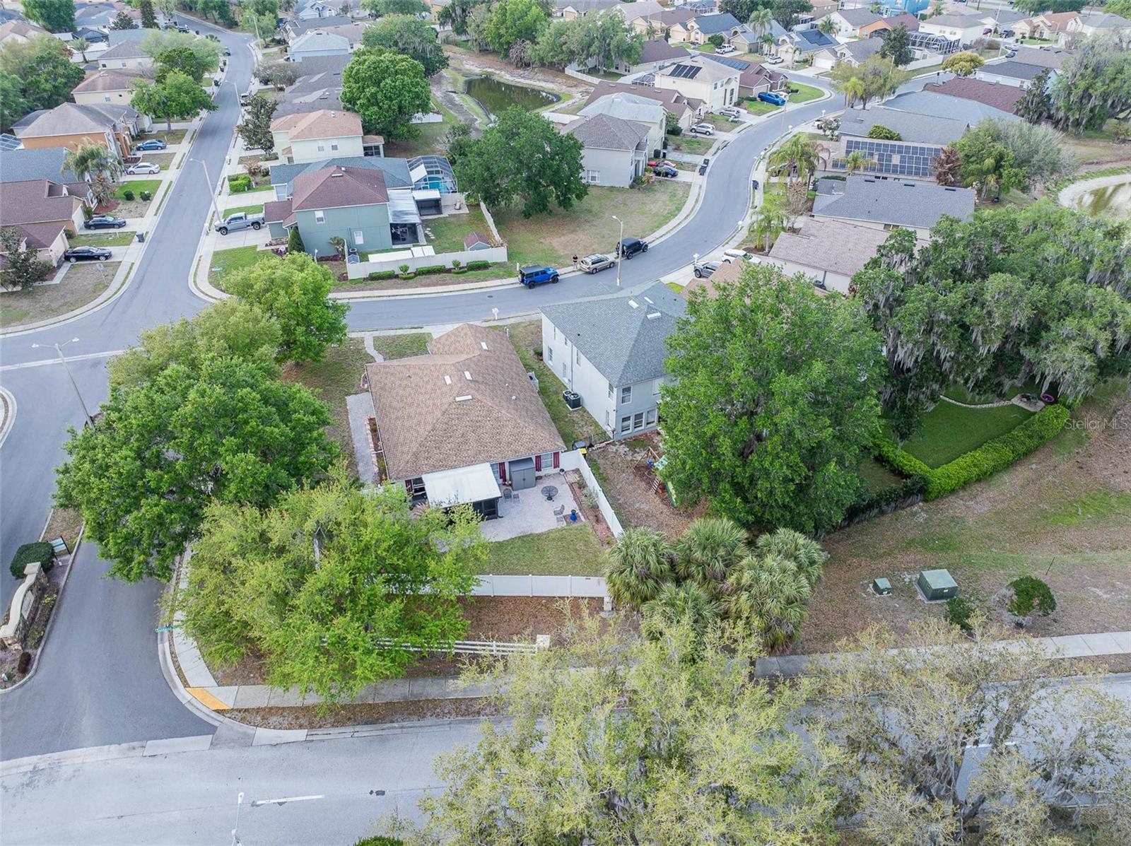 Image 32 of 35 For 2200 Blackwood Drive