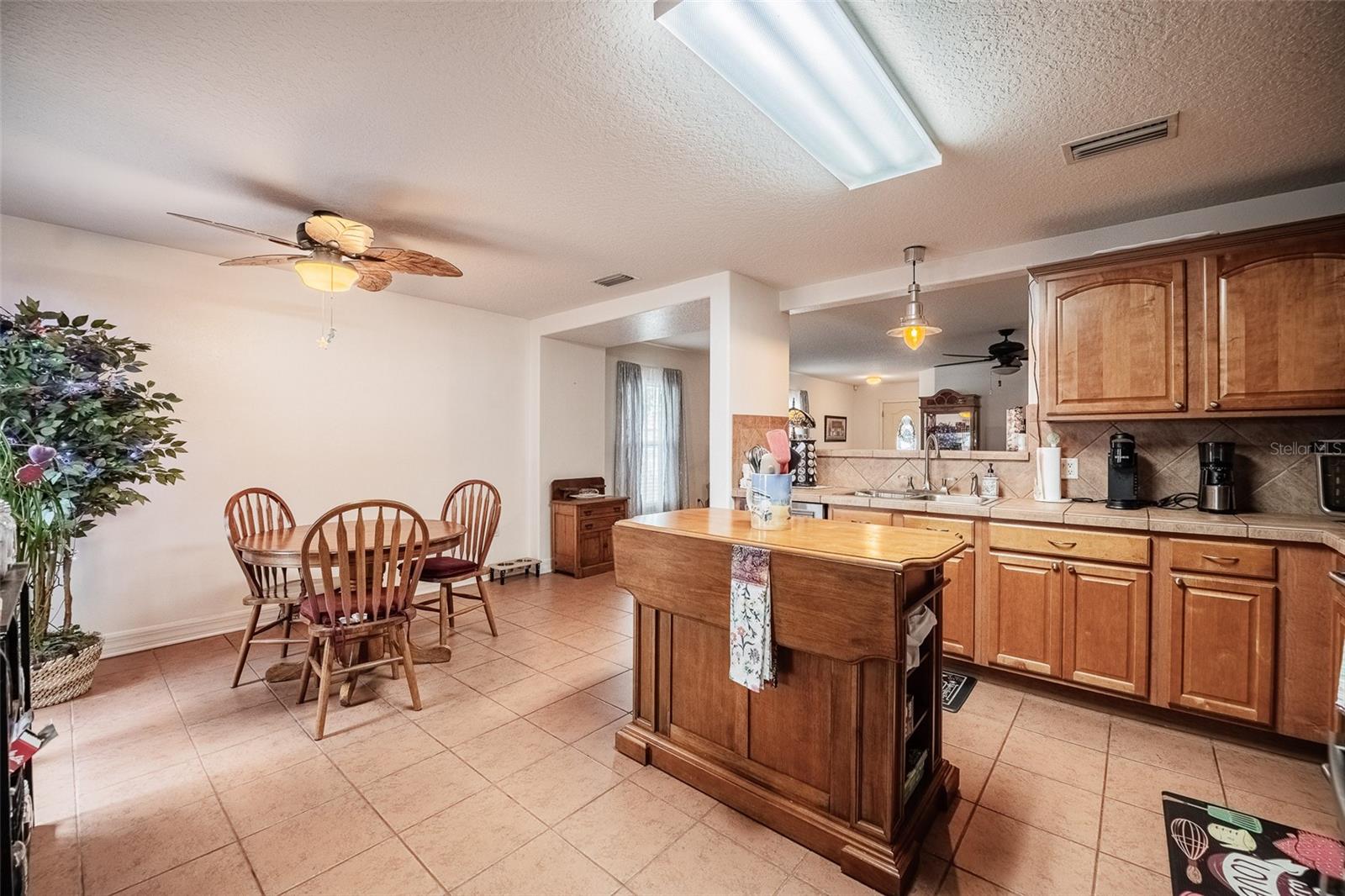 Image 9 of 35 For 2200 Blackwood Drive